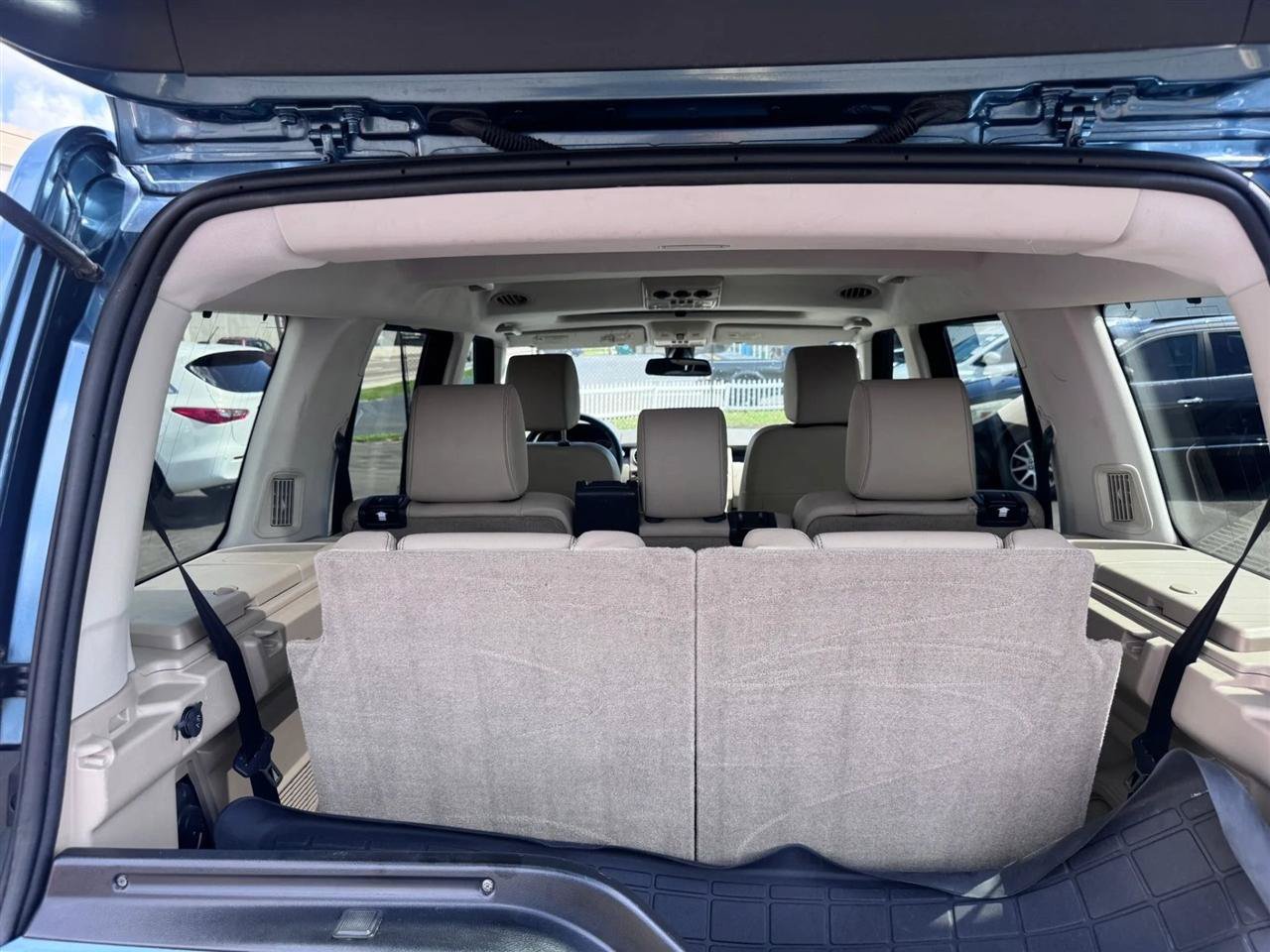 Used 2012 Land Rover LR4 AWD/4WD image 68