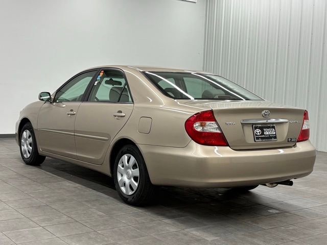 Used 2002 Toyota Camry image 4