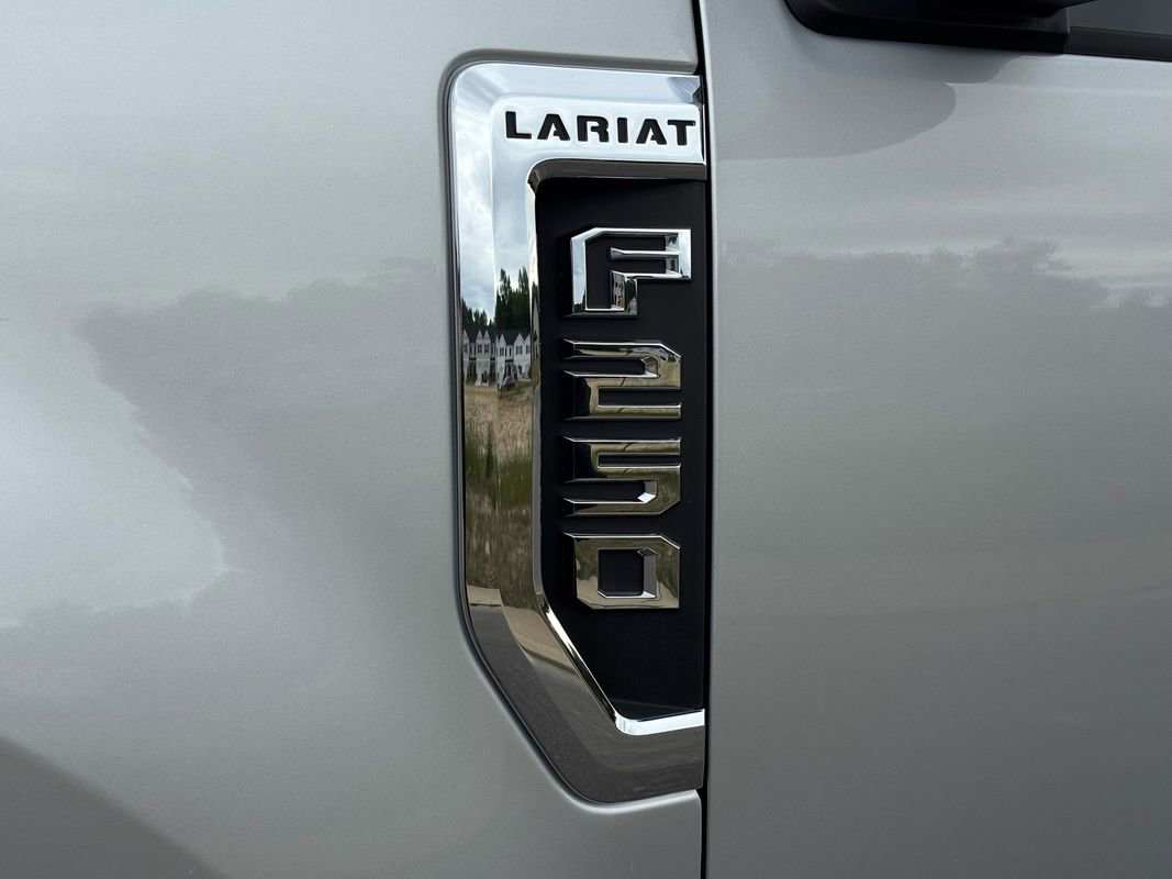 Used 2017 Ford F250 Lariat w/ Chrome Package AWD/4WD image 9