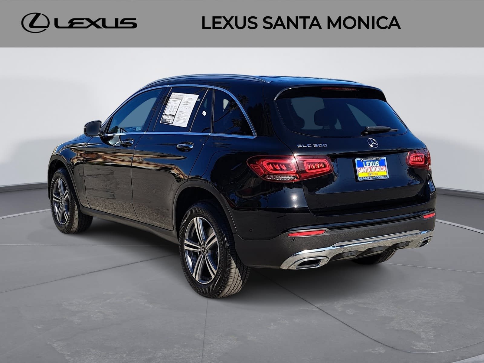 Used 2021 Mercedes-Benz GLC 300 image 7