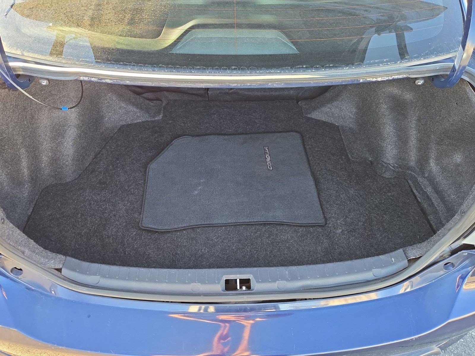 Used 2011 Toyota Corolla LE image 30