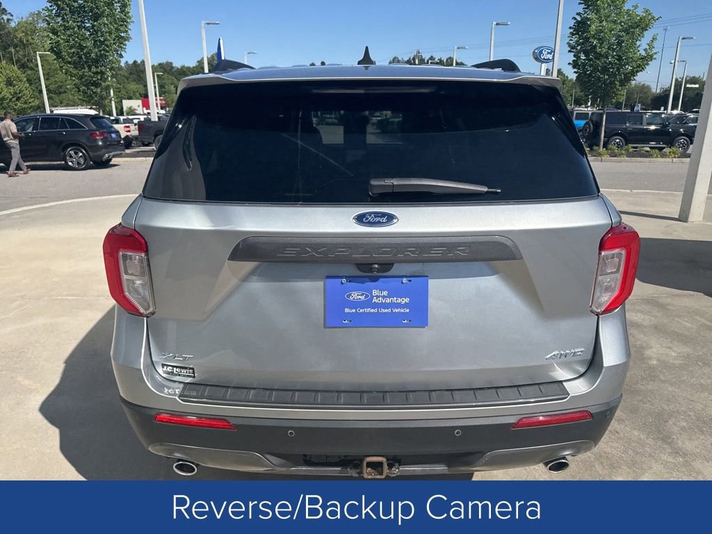 Used 2021 Ford Explorer XLT w/ Equipment Group 202A image 5