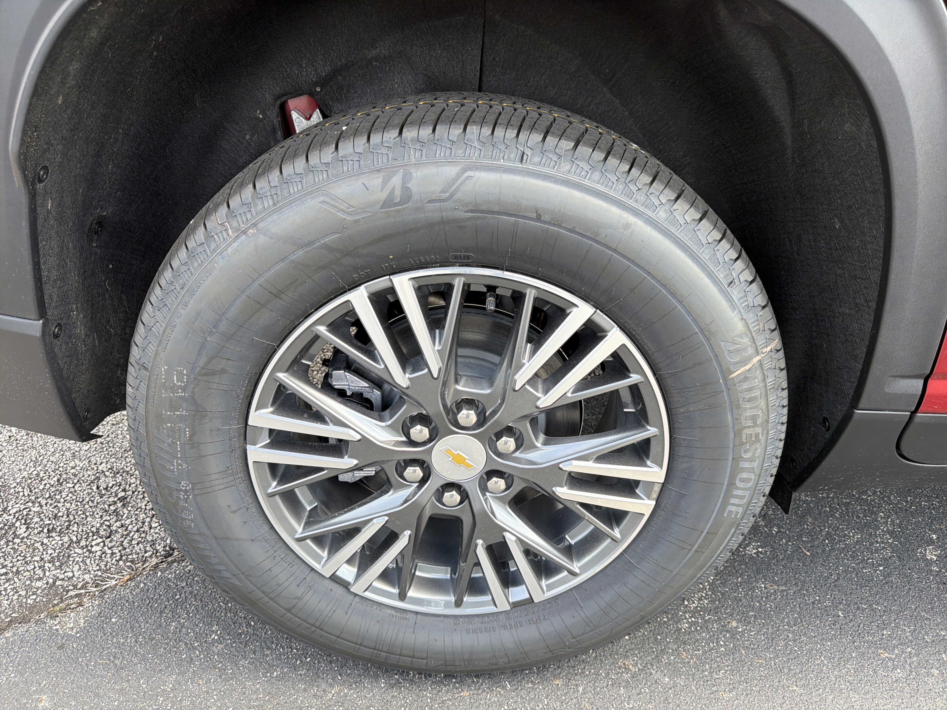 New 2026 Chevrolet Traverse LT image 18