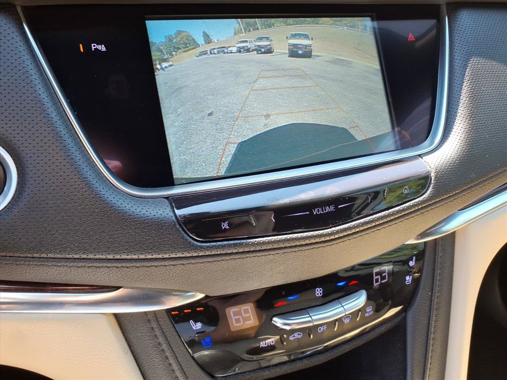 Used 2018 Cadillac XT5 Premium Luxury AWD/4WD image 36