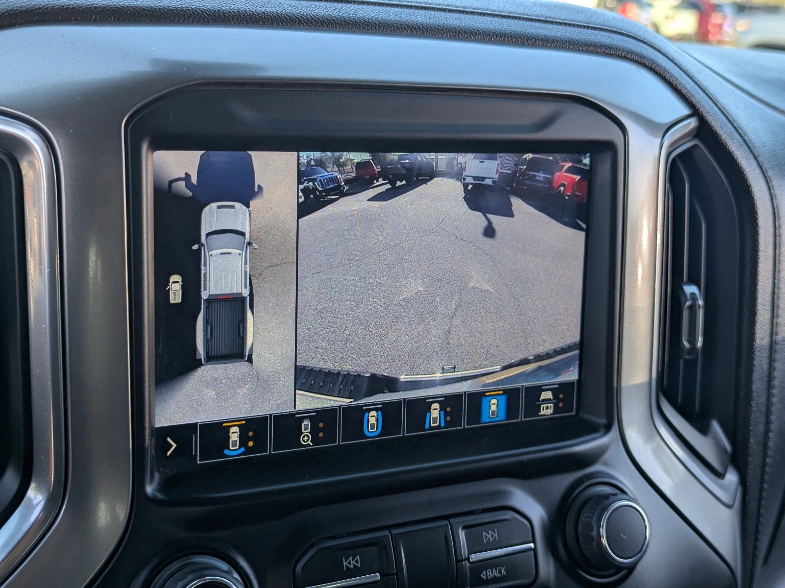 Used 2022 Chevrolet Silverado 3500 LTZ w/ LTZ Plus Package image 28