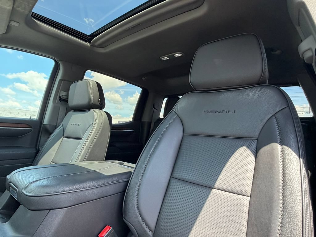 Certified 2026 GMC Sierra 1500 Denali AWD/4WD image 27