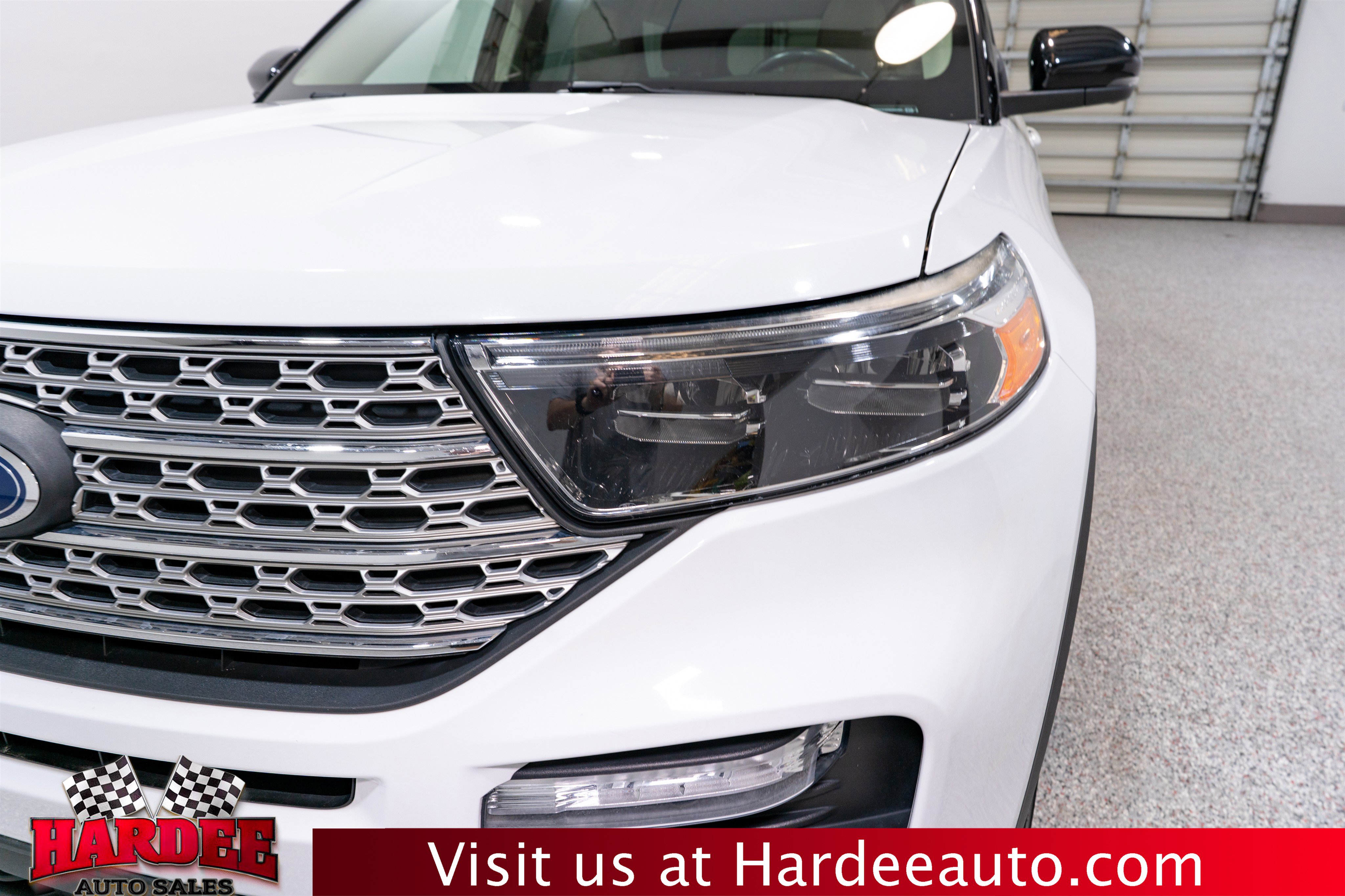 Used 2022 Ford Explorer Limited w/ Equipment Group 301A image 8