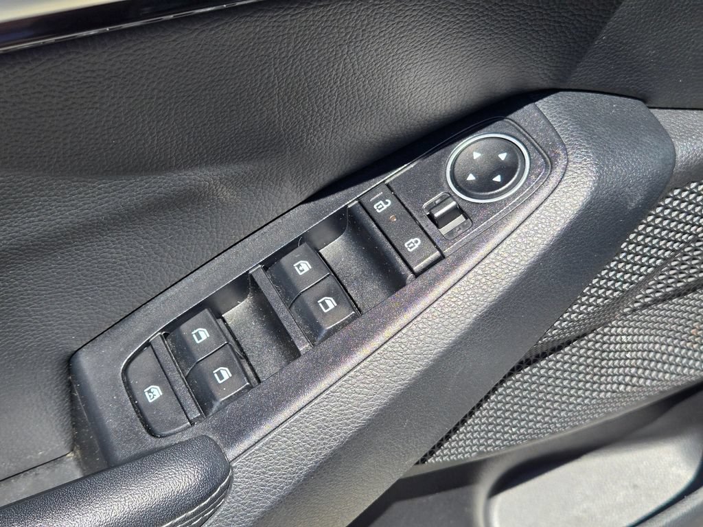 Certified 2024 Kia Seltos X-Line AWD/4WD image 16
