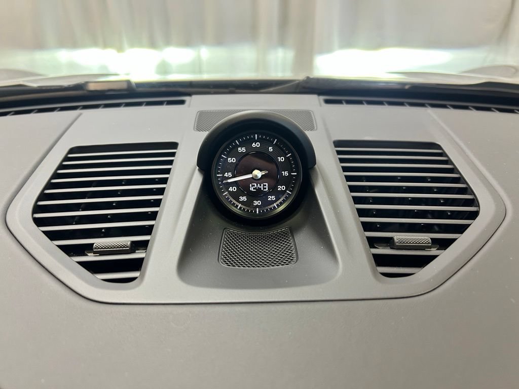 Certified 2025 Porsche 911 Carrera RWD image 22