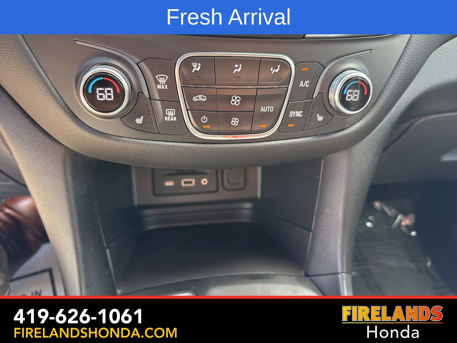 Used 2021 Chevrolet Equinox LT image 22