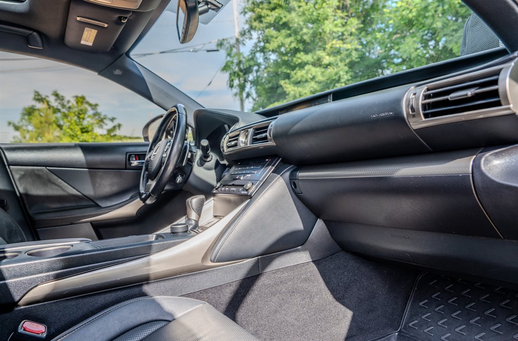 Used 2016 Lexus IS 350 w/ F Sport Package RWD image 32