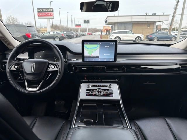 Certified 2023 Lincoln Aviator Standard w/ Premium Package image 17