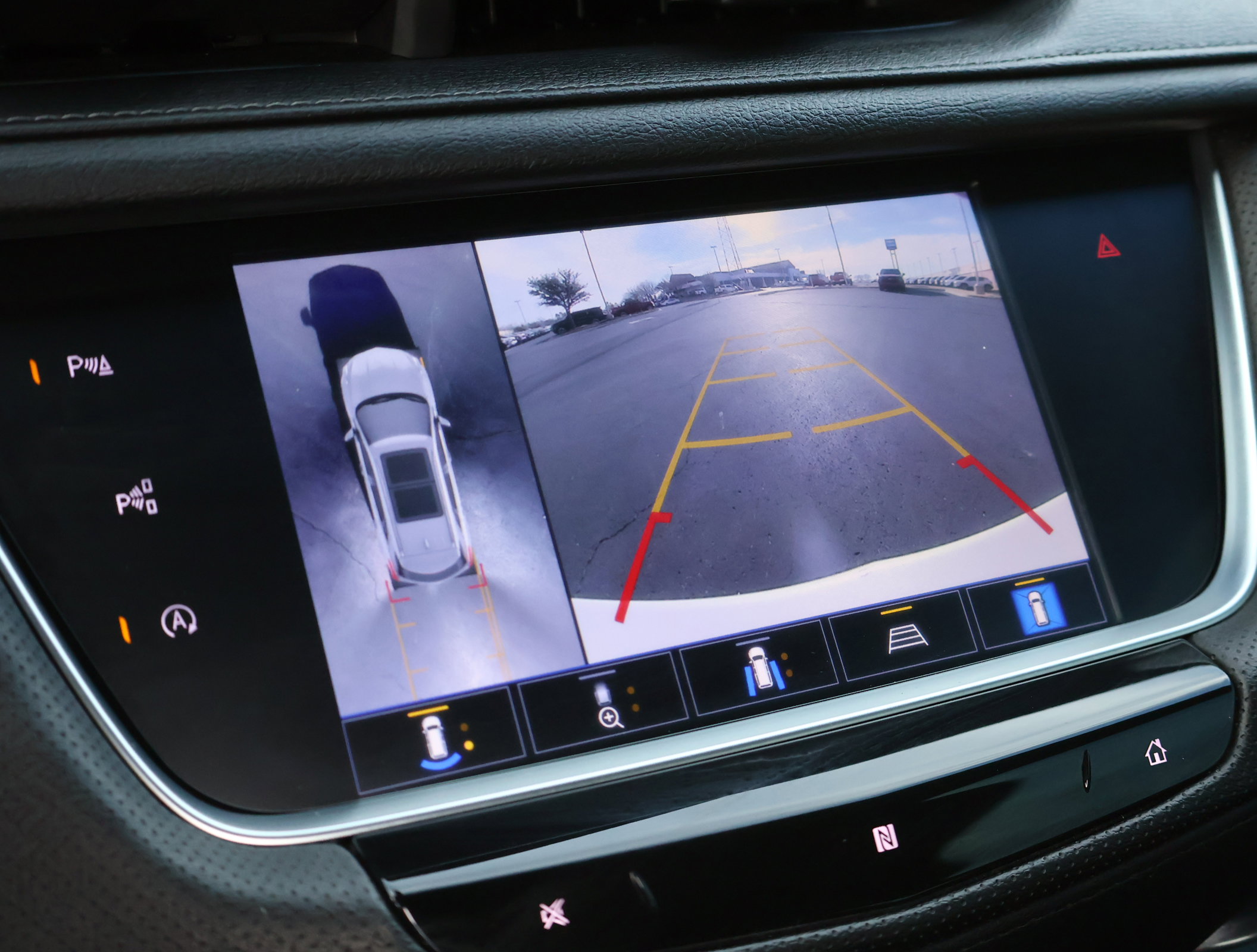 Used 2021 Cadillac XT5 Premium Luxury image 5