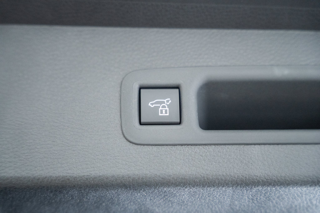 New 2026 Toyota Sienna XLE AWD/4WD image 20