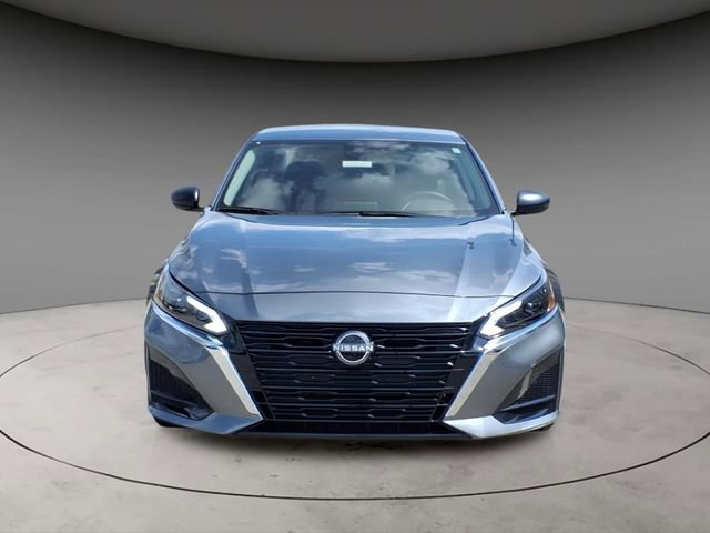 Certified 2025 Nissan Altima 2.5 S FWD image 15