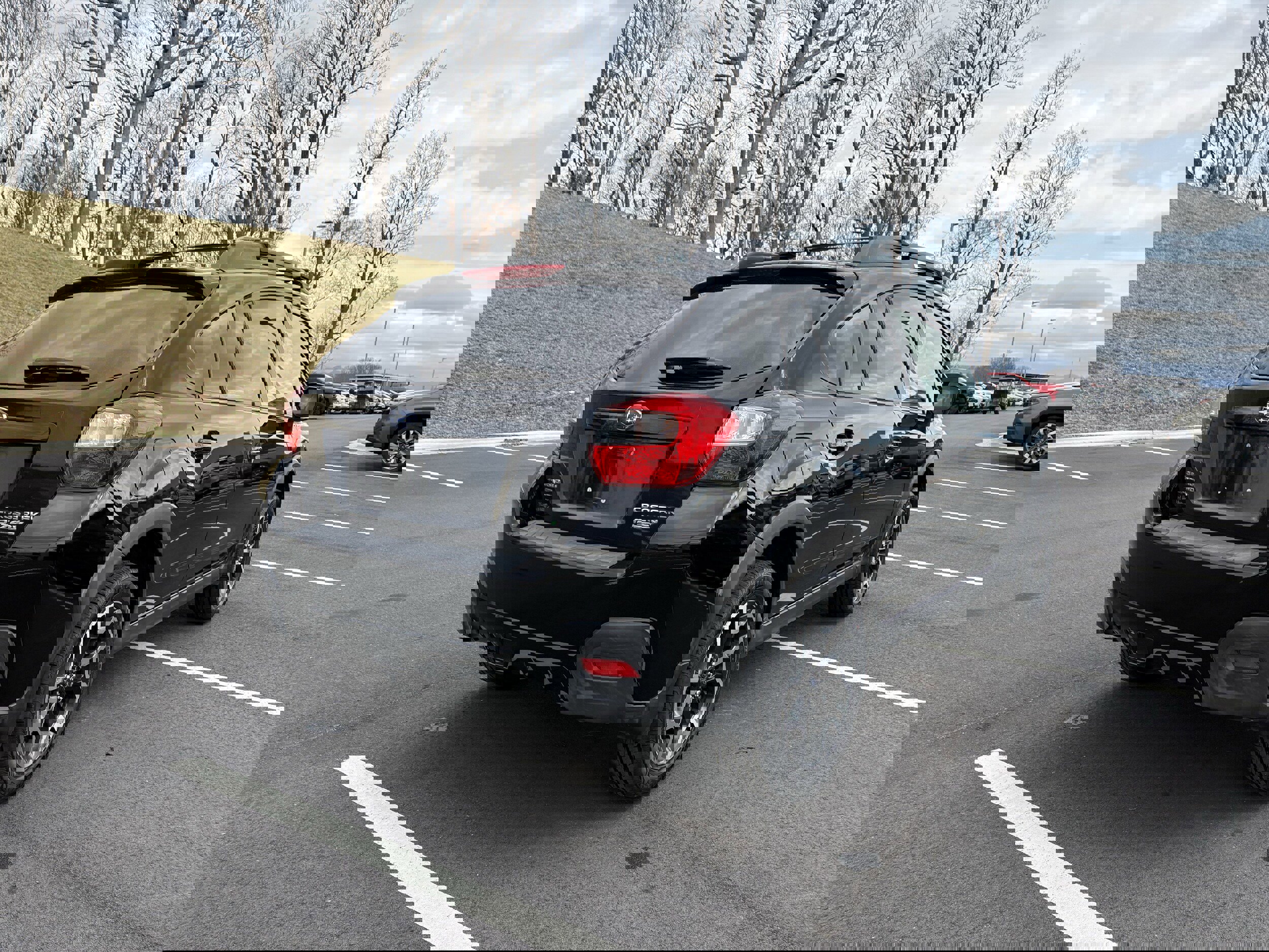 Used 2017 Subaru Crosstrek 2.0i Premium w/ Popular Package #2 image 9