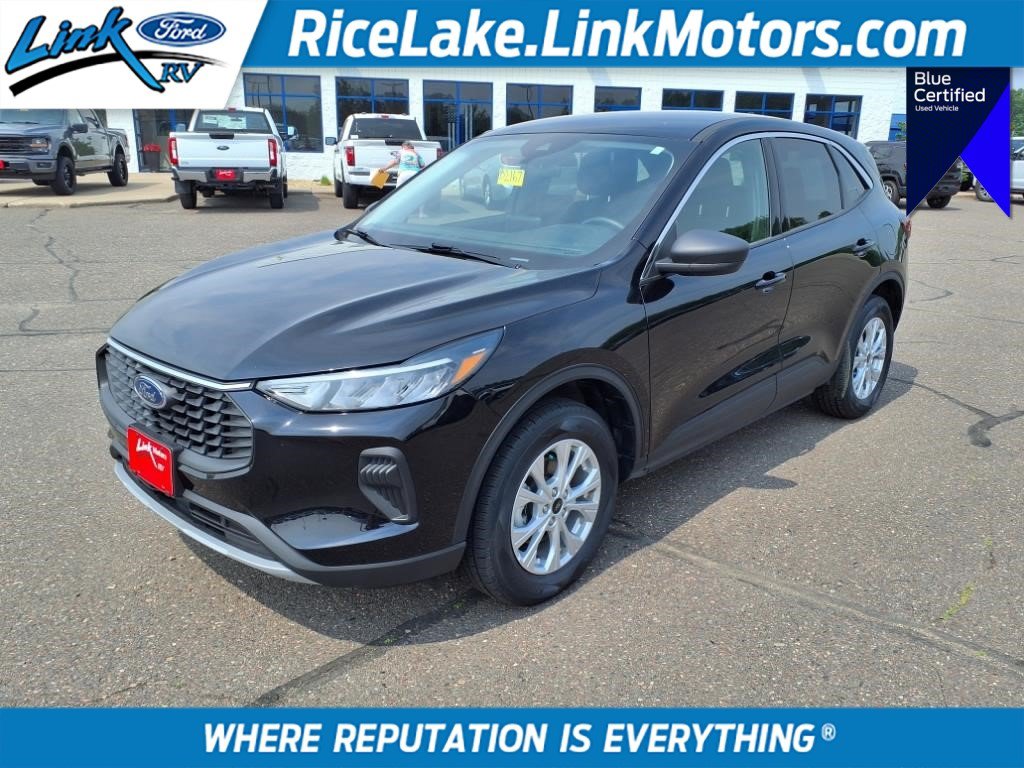 Used 2024 Ford Escape Active AWD/4WD image 1