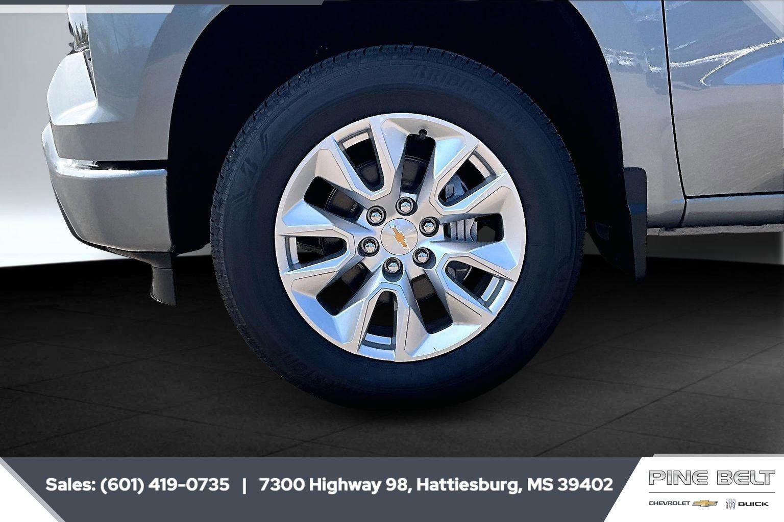 New 2026 Chevrolet Silverado 1500 Custom AWD/4WD image 8