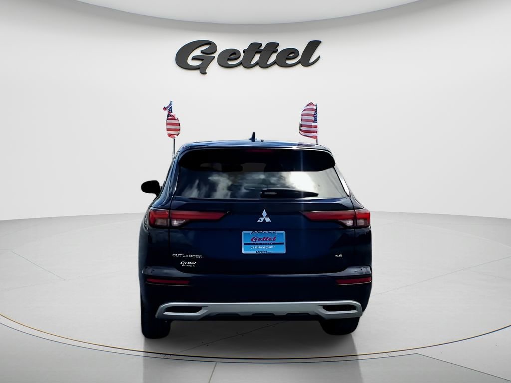 Used 2024 Mitsubishi Outlander SE image 11