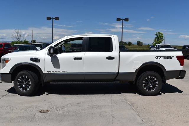 Used 2017 Nissan Titan PRO-4X AWD/4WD image 10