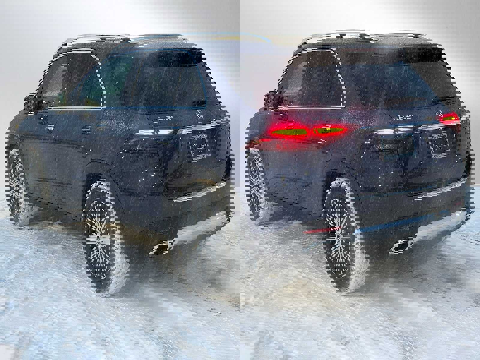 New 2026 Mercedes-Benz GLE 350 4MATIC image 5