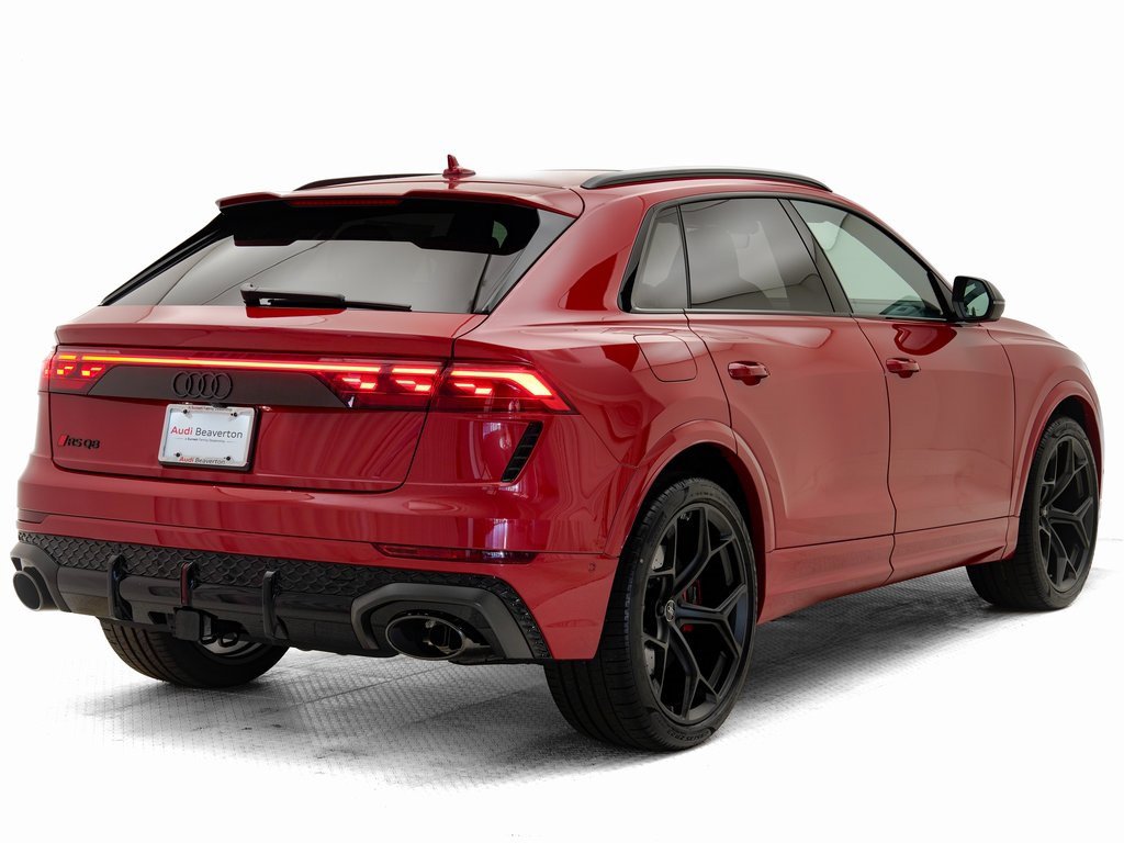 New 2025 Audi RS Q8 performance image 3