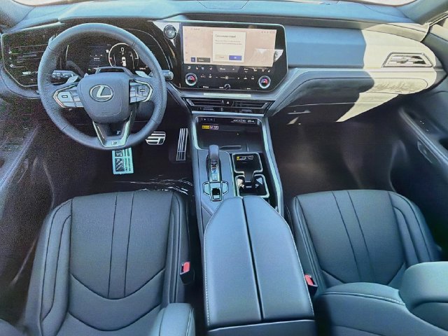 New 2026 Lexus TX 500h AWD w/ Technology Package image 17