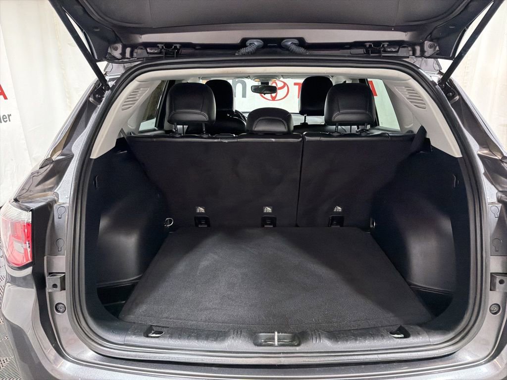 Used 2019 Jeep Compass Trailhawk image 17