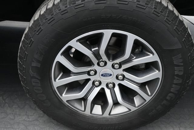Used 2021 Ford F150 Lariat w/ Tow Technology Package AWD/4WD image 17