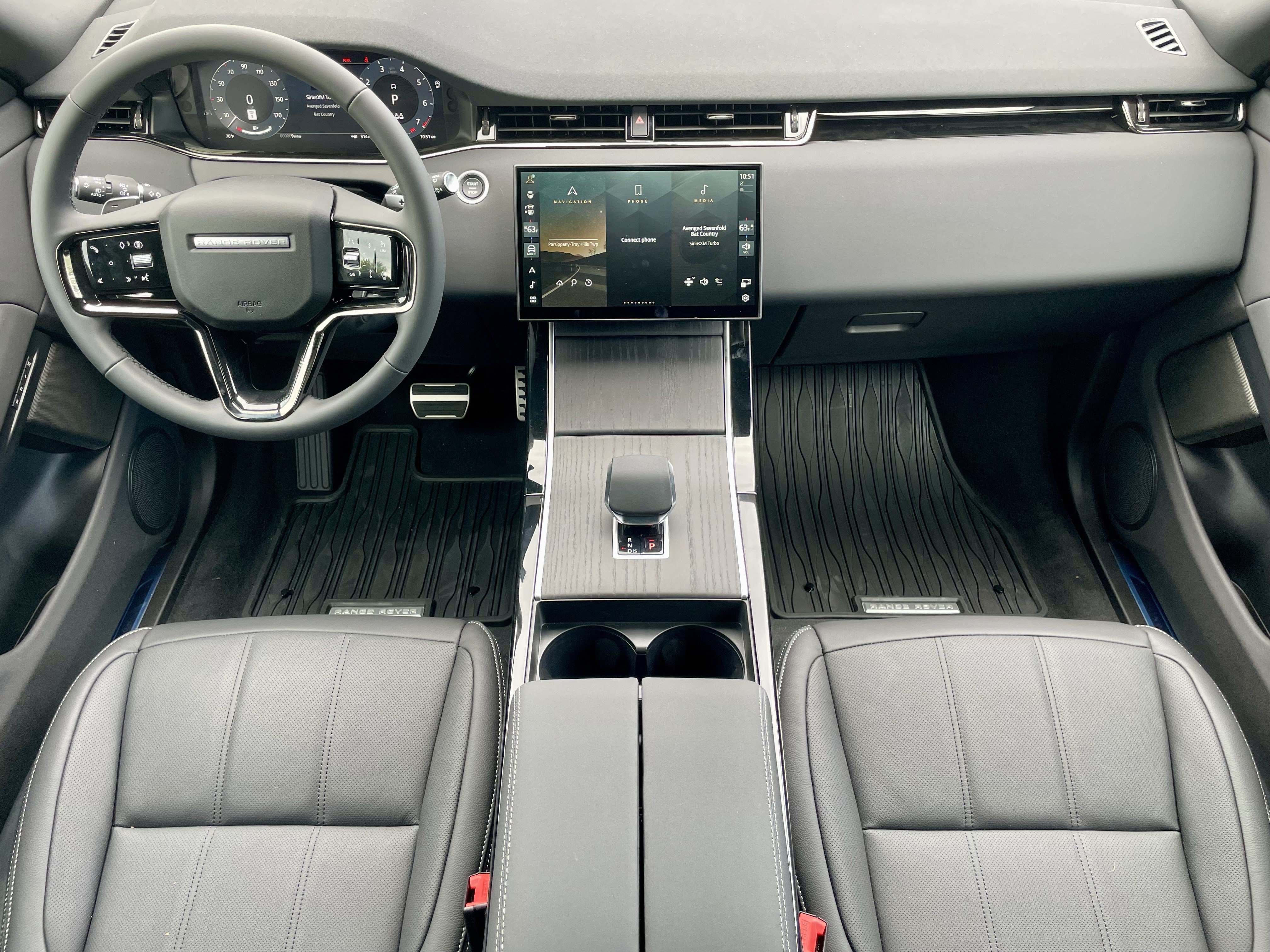 New 2026 Land Rover Range Rover Evoque Hoxton AWD/4WD image 16