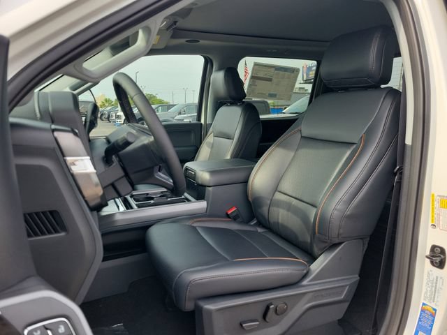 New 2026 Ford F250 Lariat w/ Black Appearance Package AWD/4WD image 10
