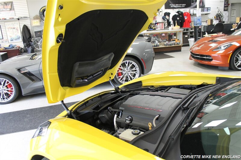 Used 2016 Chevrolet Corvette Stingray Convertible w/ 2LT Preferred Equipment Group RWD image 39