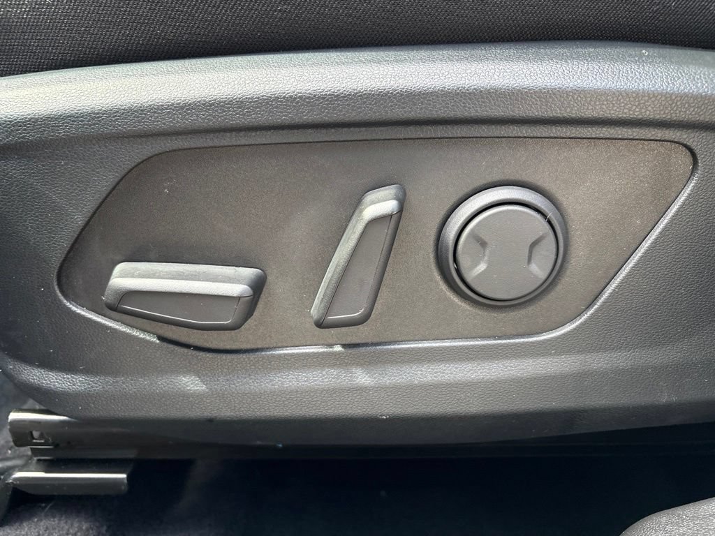 Used 2026 Hyundai Tucson SEL FWD image 13