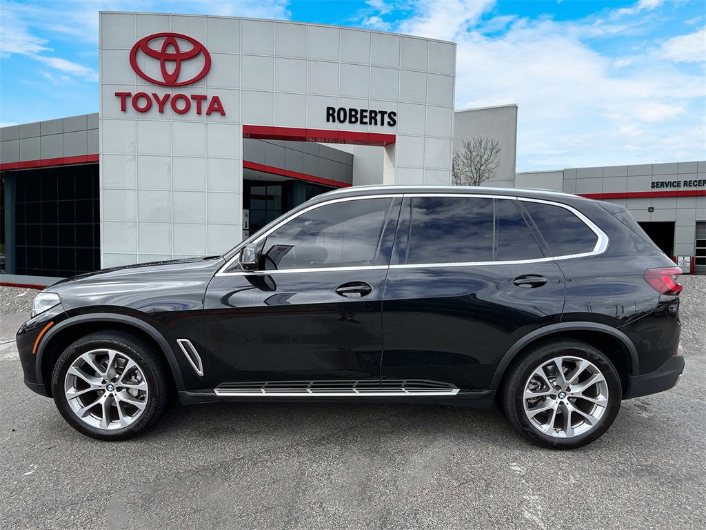 Used 2023 BMW X5 xDrive40i video 4