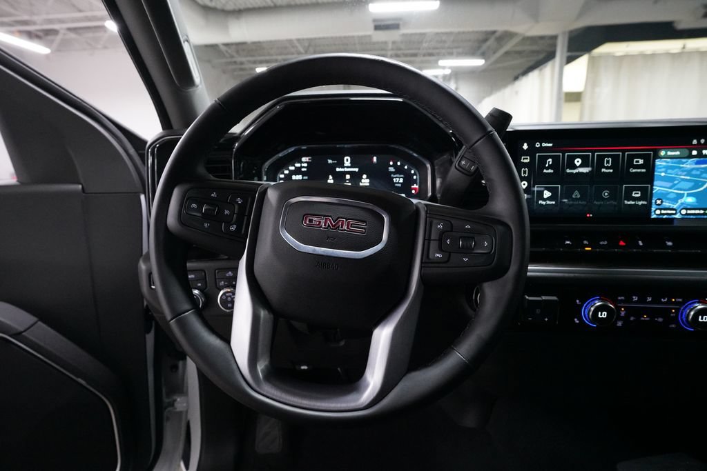 Certified 2025 GMC Sierra 1500 Elevation AWD/4WD image 4