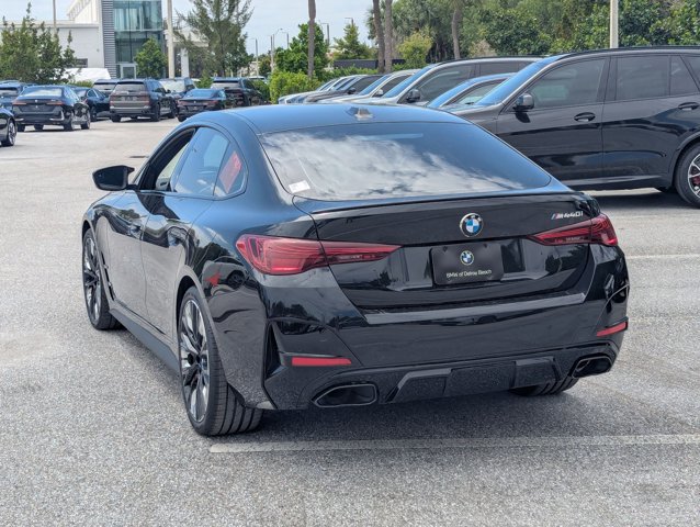 New 2026 BMW M440i image 8
