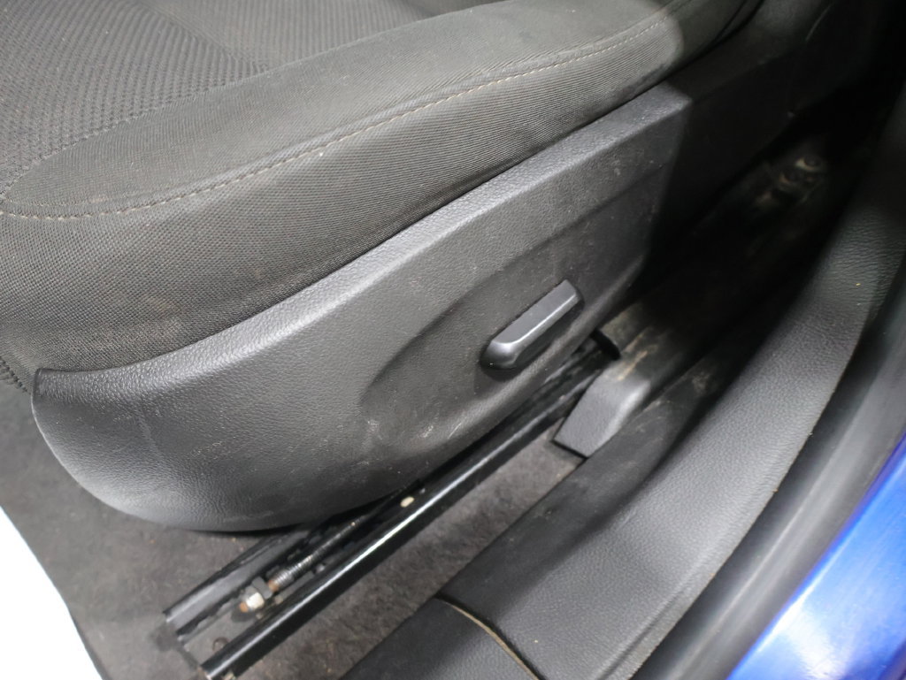 Used 2012 Chevrolet Cruze LT w/ All-Star Edition FWD image 21