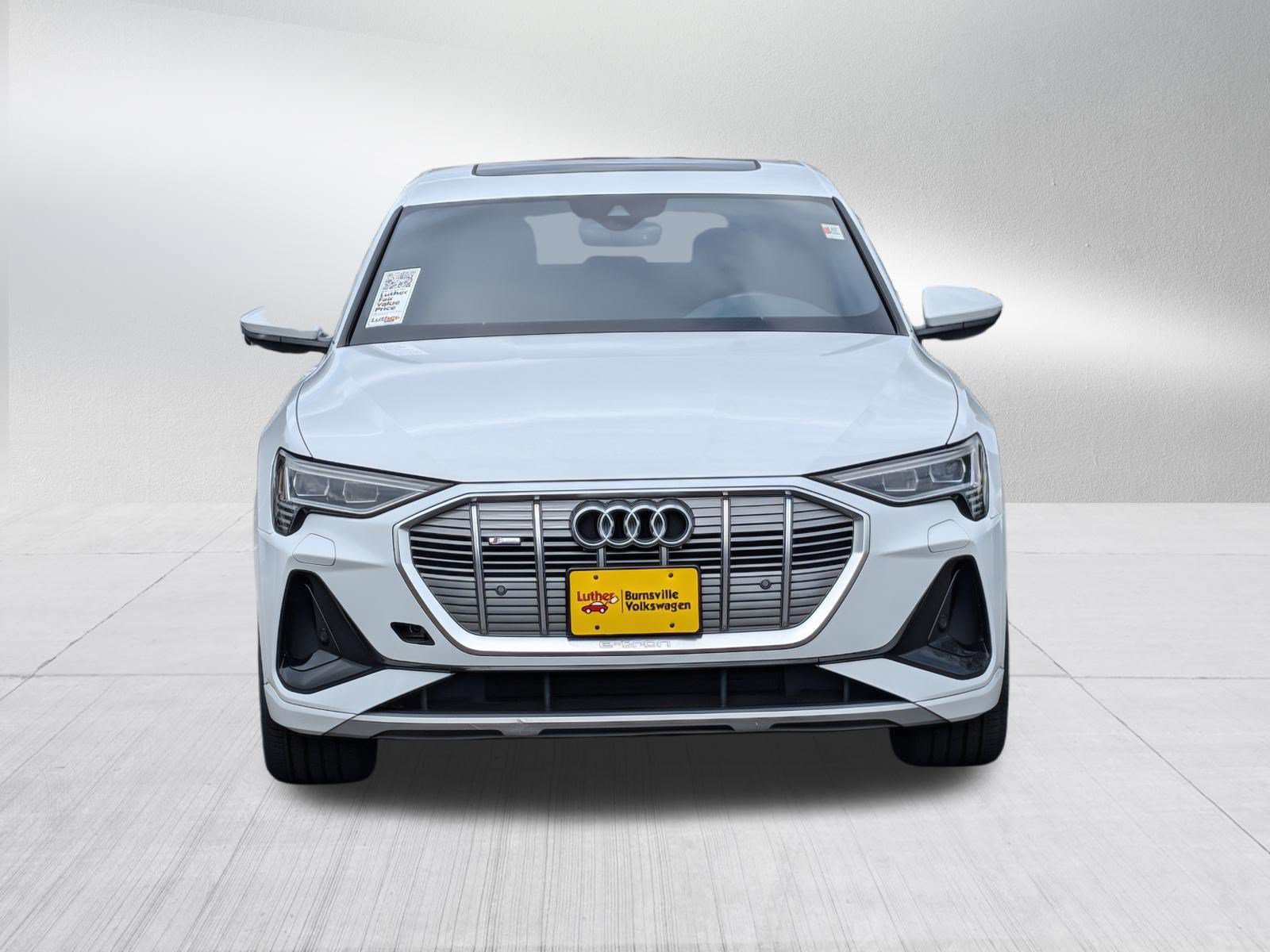 Used 2021 Audi e-tron Premium AWD/4WD image 2