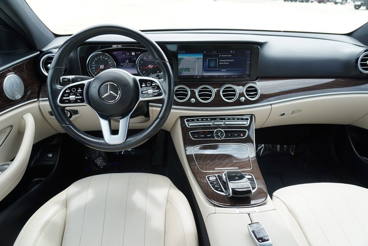 Used 2019 Mercedes-Benz E 300 image 19