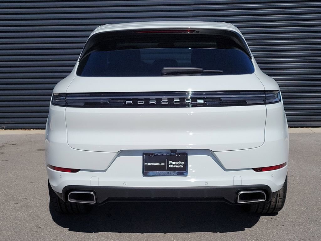 New 2026 Porsche Cayenne image 4
