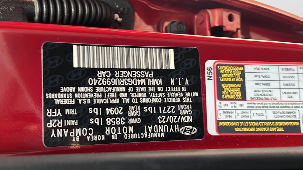 Used 2024 Hyundai Elantra SEL FWD image 27