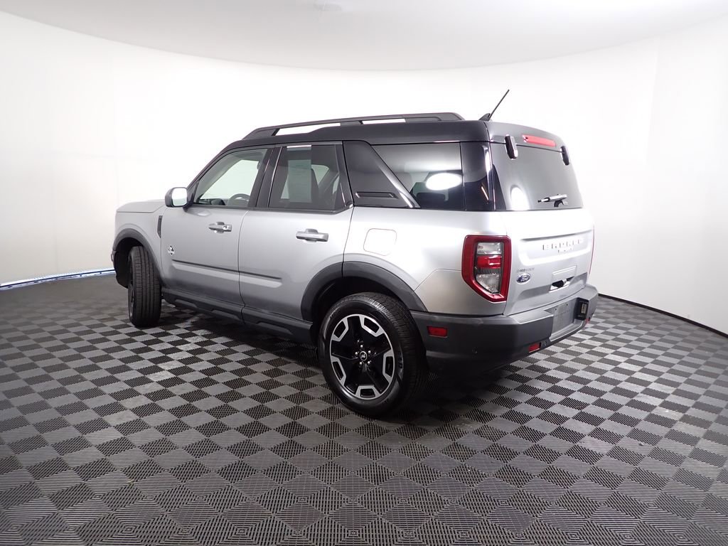 Used 2021 Ford Bronco Sport Outer Banks w/ Outer Banks Package (96D) image 11