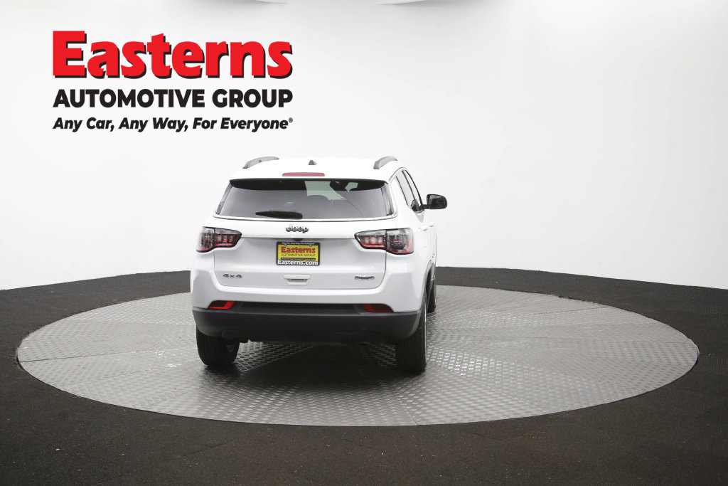 Used 2024 Jeep Compass Latitude AWD/4WD image 39