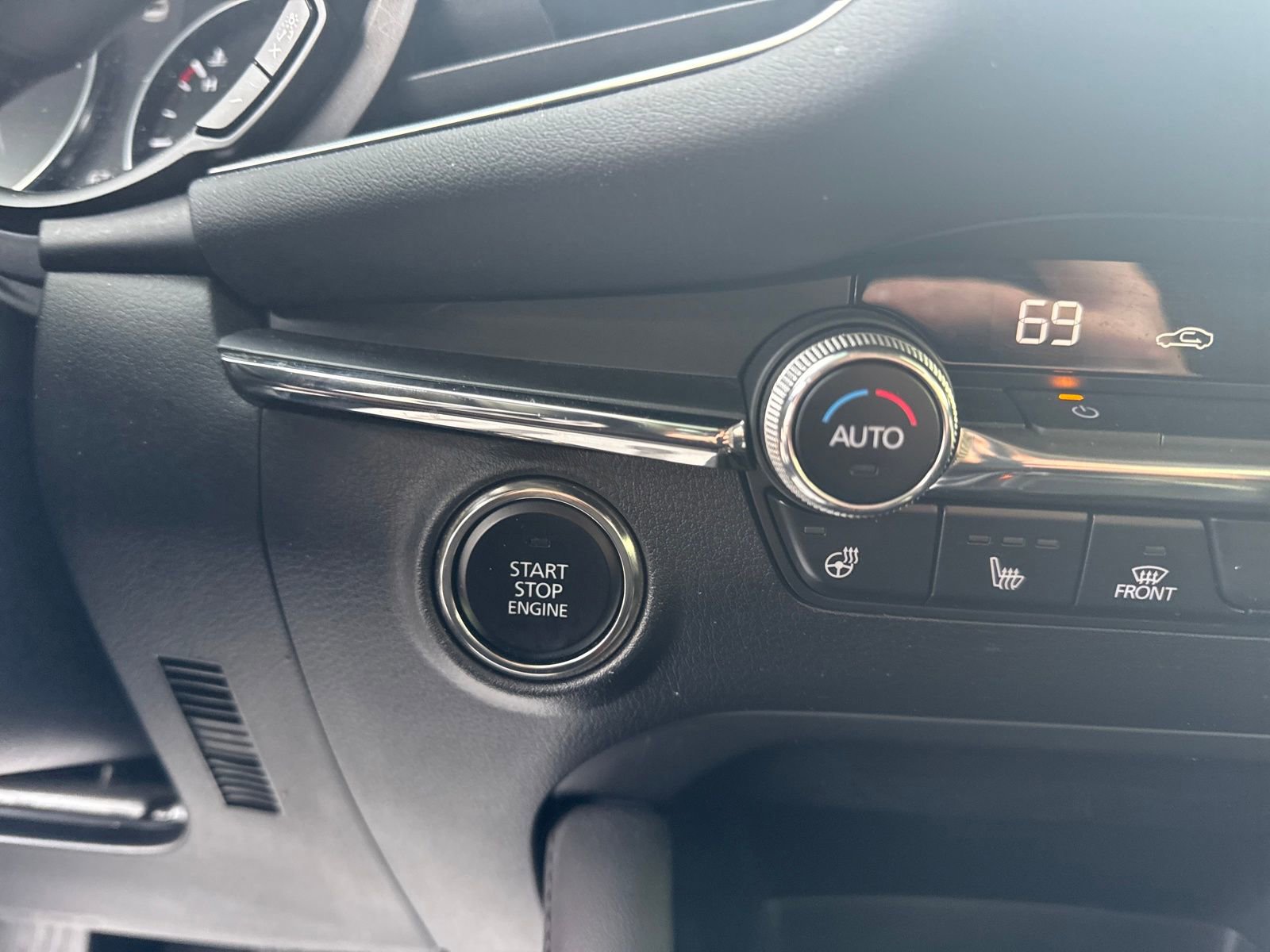 Used 2023 MAZDA MAZDA3 2.5 Turbo Sedan w/Premium Plus image 20