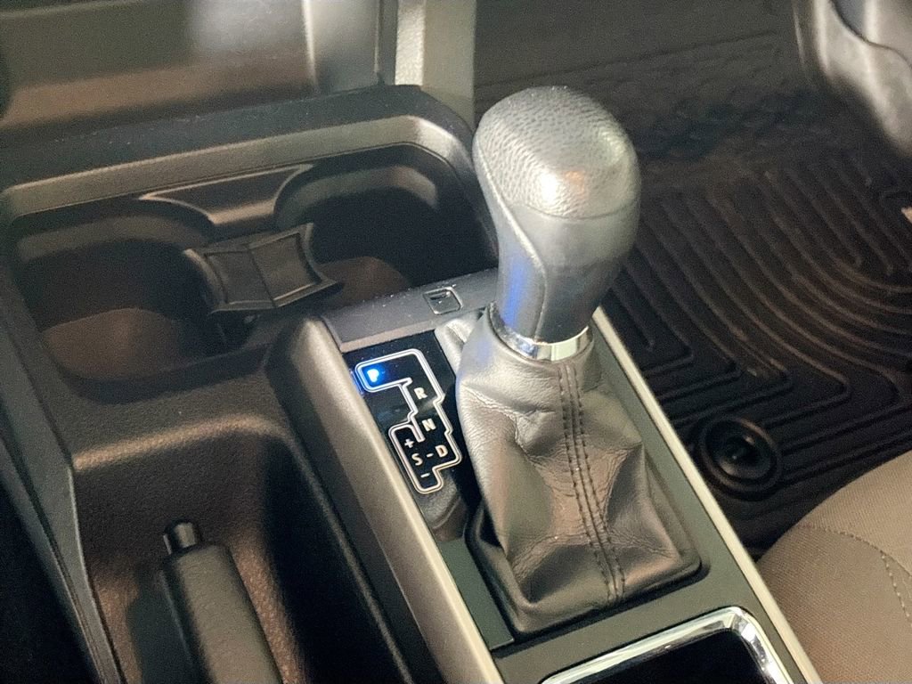 Used 2019 Toyota Tacoma SR5 image 16