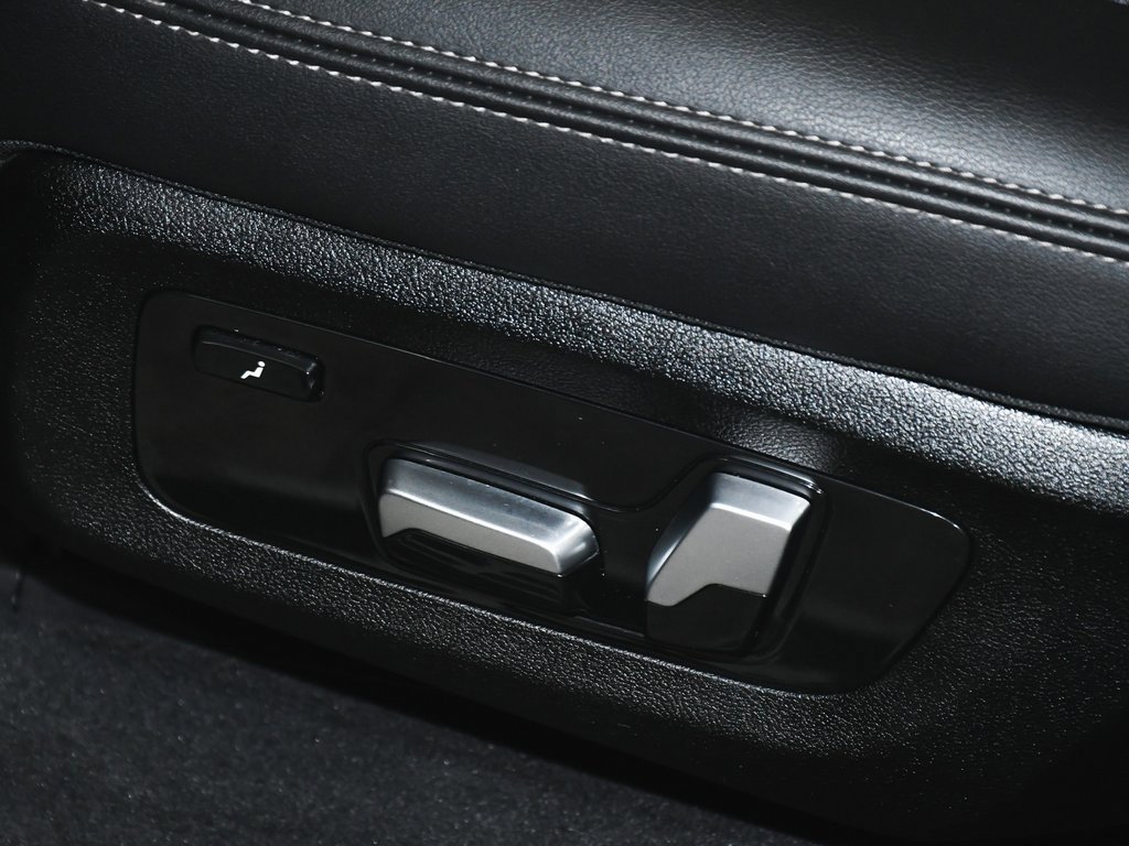 Used 2024 BMW X7 xDrive40i image 63