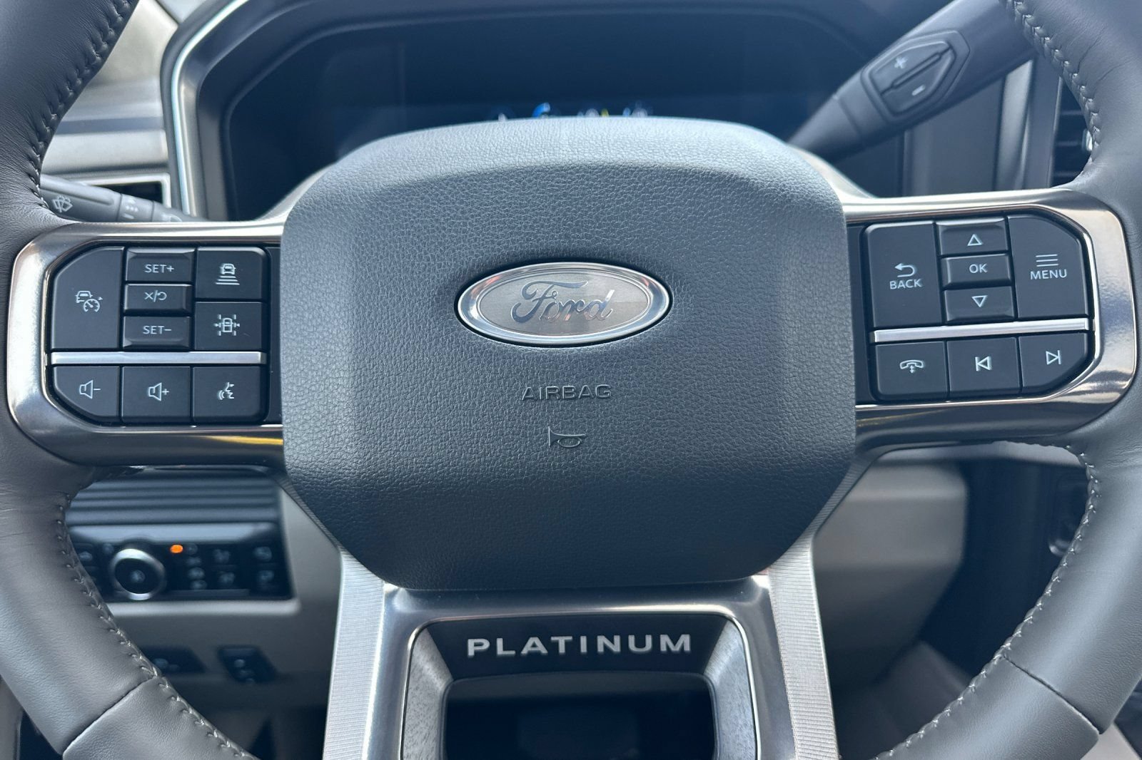 New 2026 Ford F250 Platinum w/ Platinum Plus Package AWD/4WD image 22