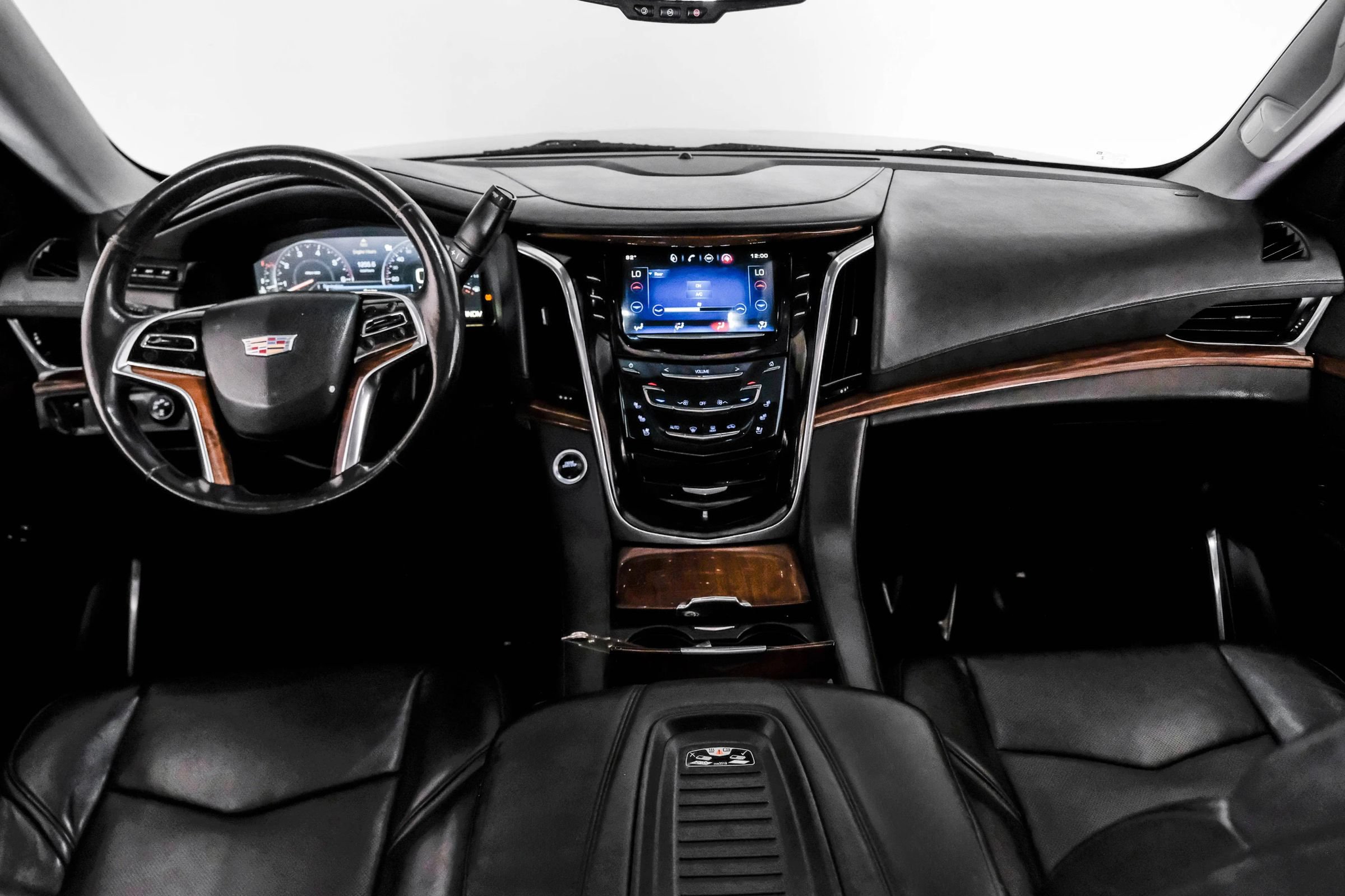 Used 2015 Cadillac Escalade ESV Premium AWD/4WD image 14