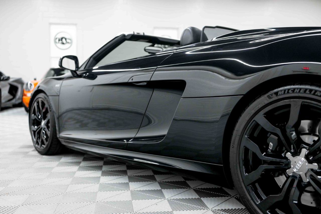 Used 2011 Audi R8 V10 AWD/4WD image 20