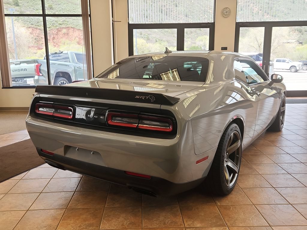 Used 2021 Dodge Challenger SRT Hellcat w/ Plus Package RWD image 3